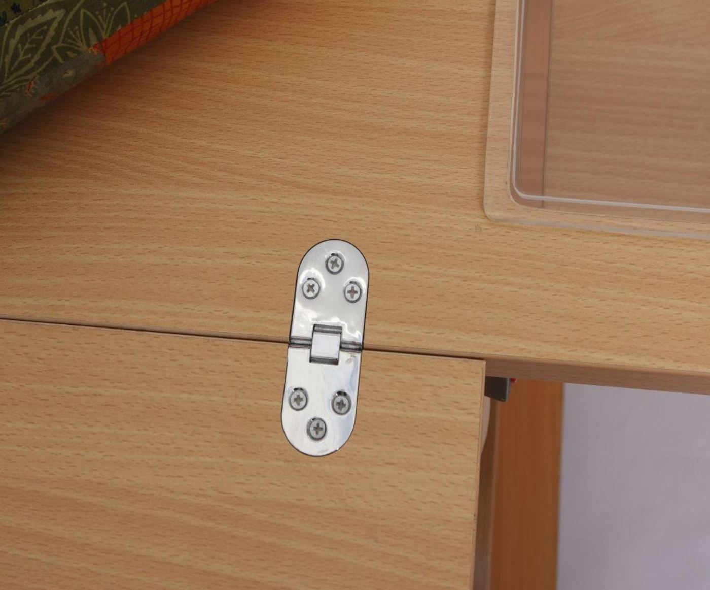 www.derosello.com/Mueble máquina de coser/Mesa de costura
